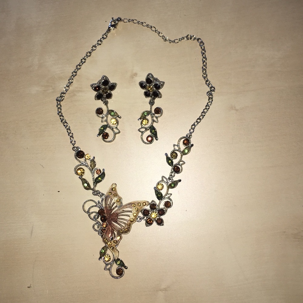 Brown floral butterfly necklace and earrings